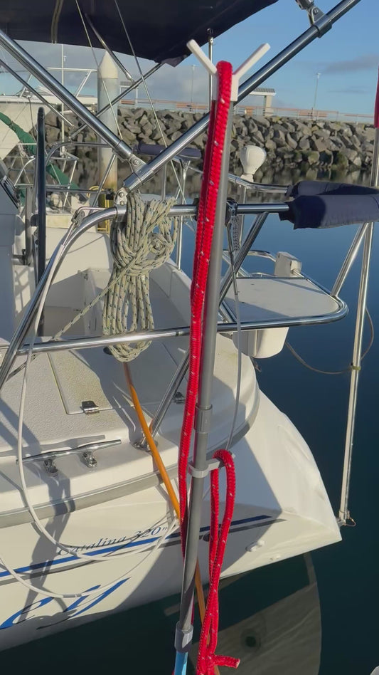 Dock Buddie Flex provides all the features of previous Dock Buddies with the addition of a lower flexible section. The lower section provides flexing in the event of lateral movements.